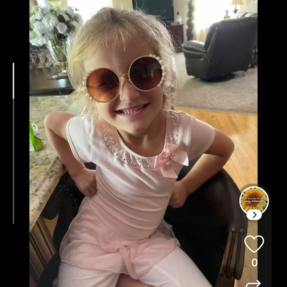 Hello, I am a personal trainer and Kitchen&Bath Designer. Dog sitter. - Picture 10 of 14